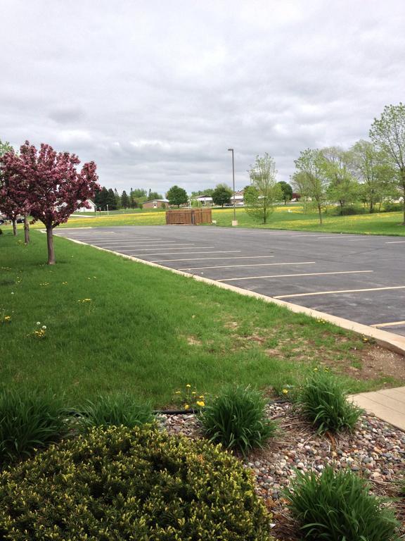 Americas Best Value Inn & Suites-Spring Valley Exterior photo