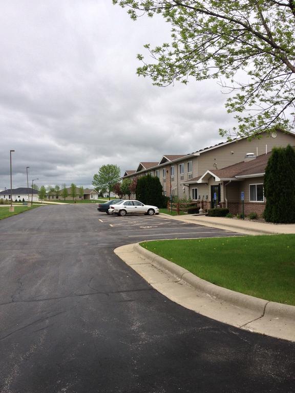 Americas Best Value Inn & Suites-Spring Valley Exterior photo