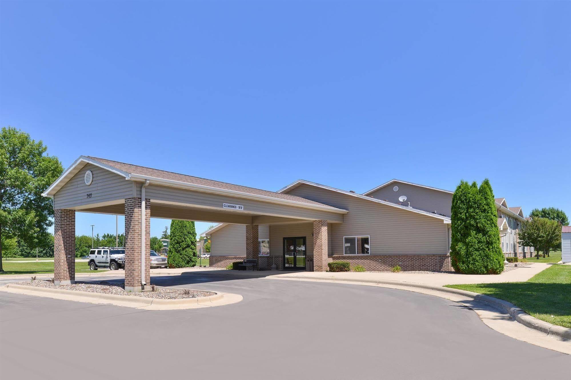 Americas Best Value Inn & Suites-Spring Valley Exterior photo